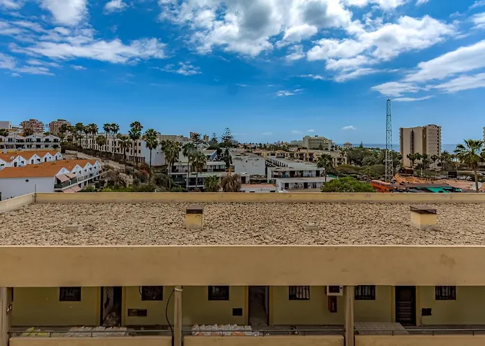 Newly Reformed With Sea View And Pool, Near The Beach, In Playa De Americas Lägenhet