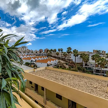 Newly Reformed With Sea View And Pool, Near The Beach, In Playa De Americas 플라야데라스아메리카스