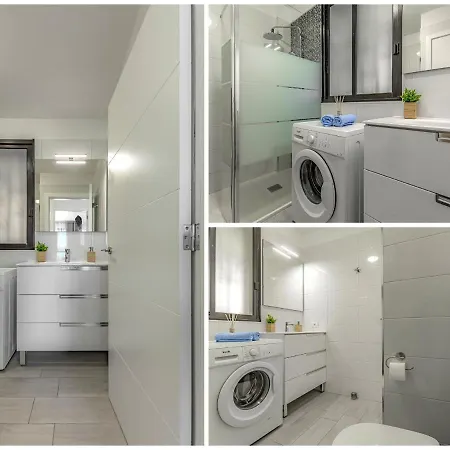 Newly Reformed With Sea View And Pool, Near The Beach, In Playa De Americas Apartment *