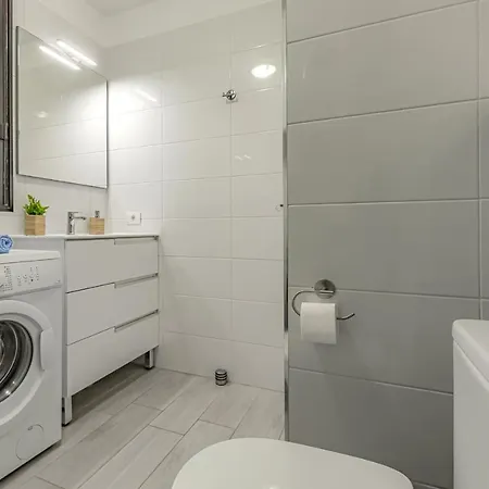 Newly Reformed With Sea View And Pool, Near The Beach, In Playa De Americas Apartment Playa de las Americas (Tenerife)