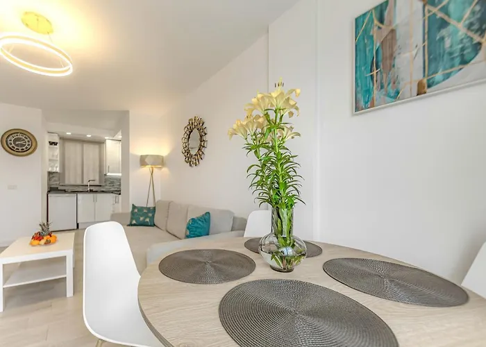 Newly Reformed With Sea View And Pool, Near The Beach, In Playa De Americas * Playa de las Américas